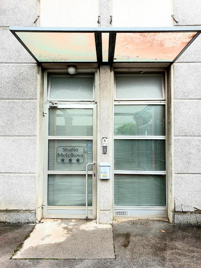 Apartman Metelkova *